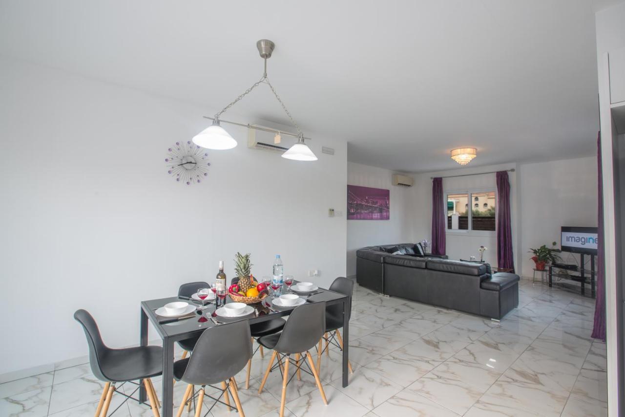 Broadway Villas 普罗塔拉斯 外观 照片
