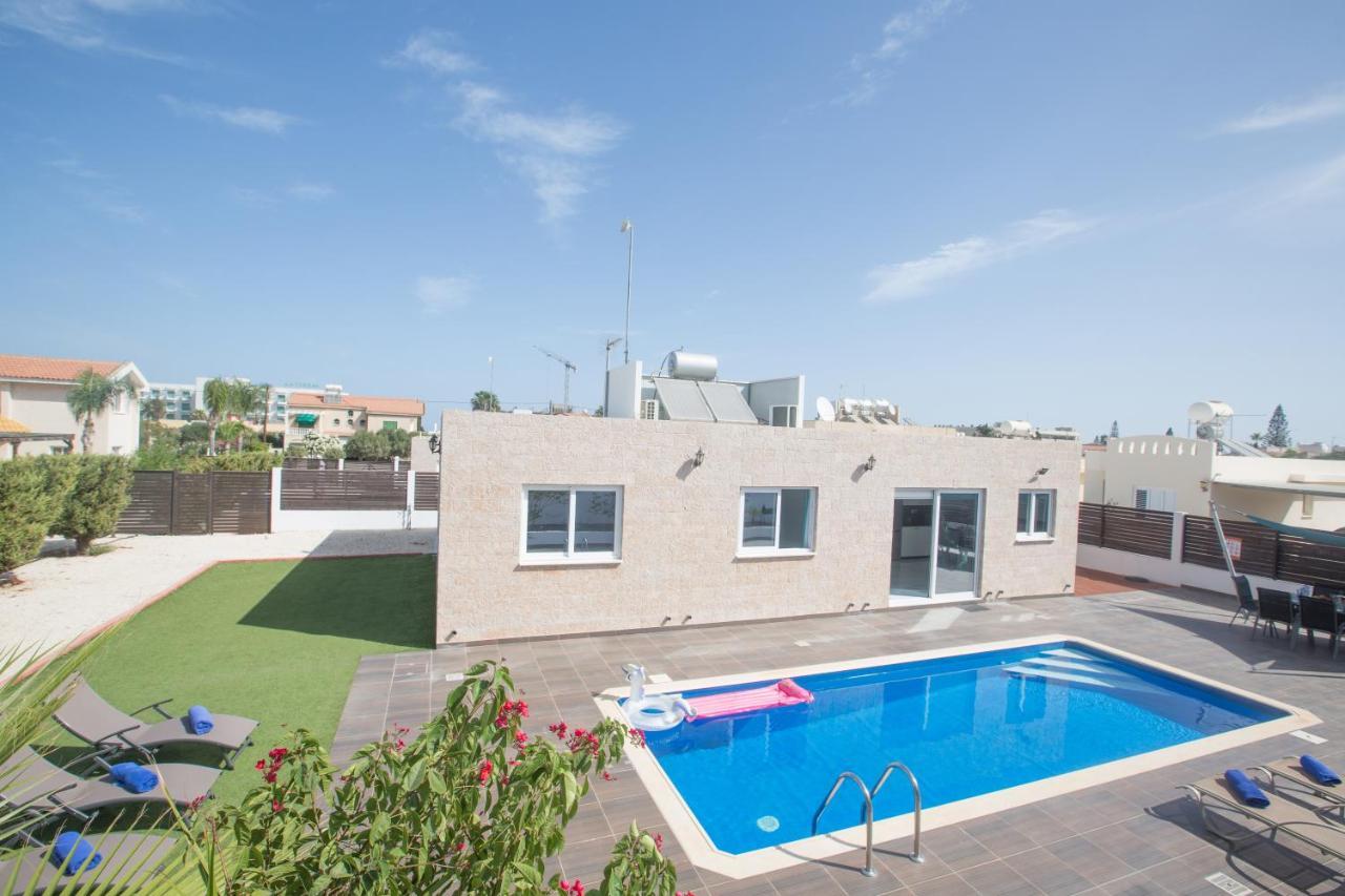 Broadway Villas 普罗塔拉斯 外观 照片