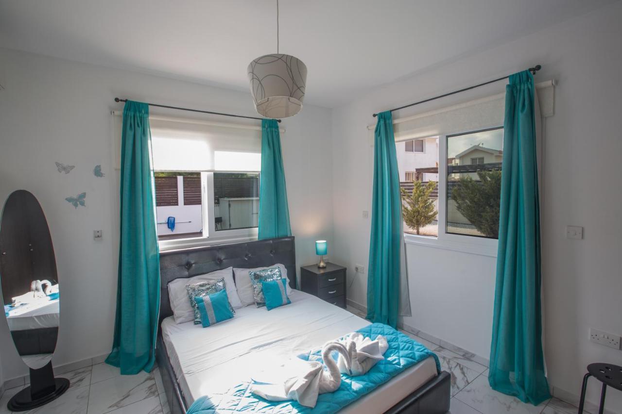 Broadway Villas 普罗塔拉斯 外观 照片