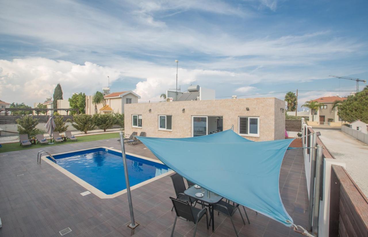 Broadway Villas 普罗塔拉斯 外观 照片